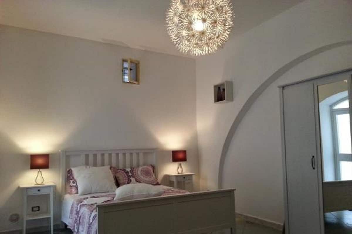 Vierpersoonskamer | 1 slaapkamer, donzen dekbedden, gratis wifi, beddengoed