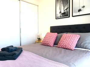 Căn hộ Premium | 2 phòng ngủ, bộ trải giường bằng vải cotton Ai Cập