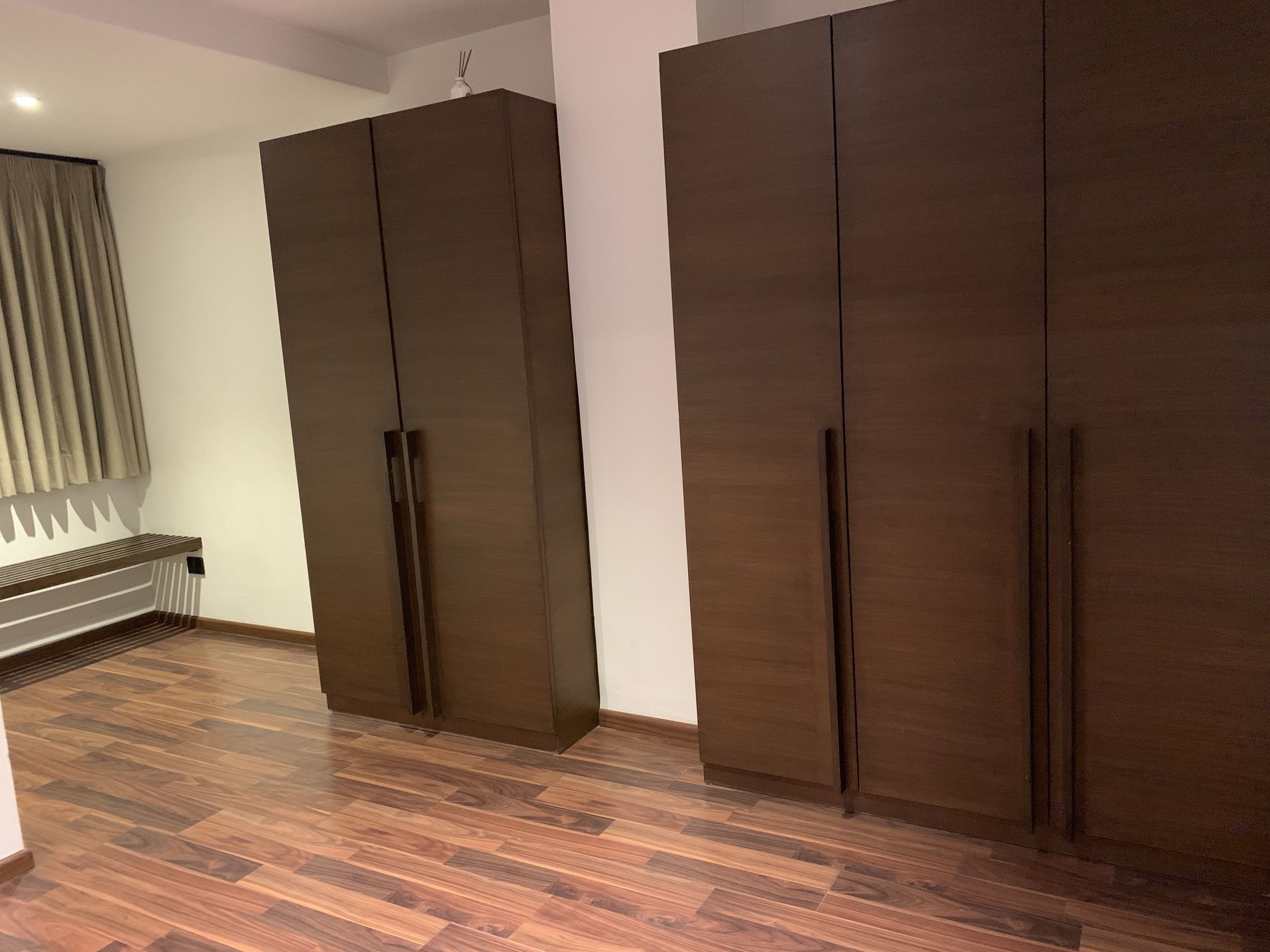 Shower, free toiletries