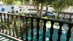 Chambre Quadruple | Vue depuis le balcon