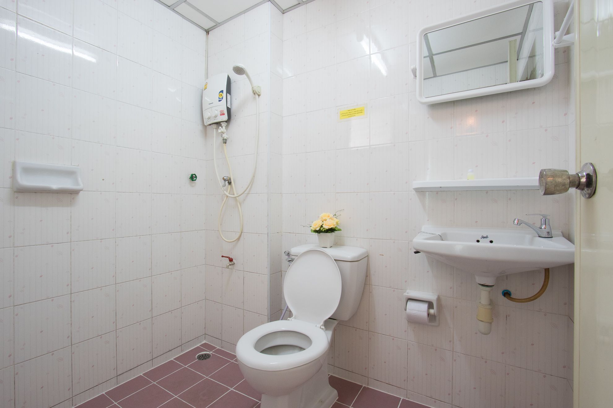 淋浴设施、免费洗浴用品