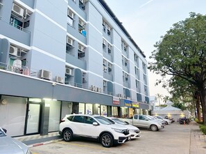 Front of property - Goody Hotel (Bangkok)