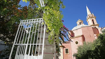 Entrada al alojamiento
