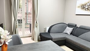 Flat-screen TV - Spalena Apartment (Prague)