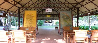 Sawasdee Lagoon Resort
