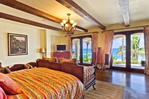 Villa familiar, 6 habitaciones, vista al océano | 1 habitación, tabla de planchar con plancha y wifi gratis