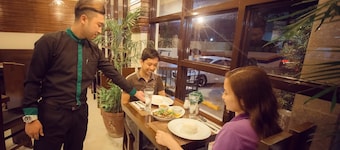 Rizmy Hotel