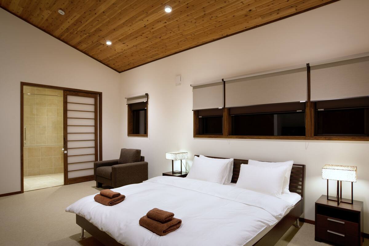 4 Bedroom Chalet