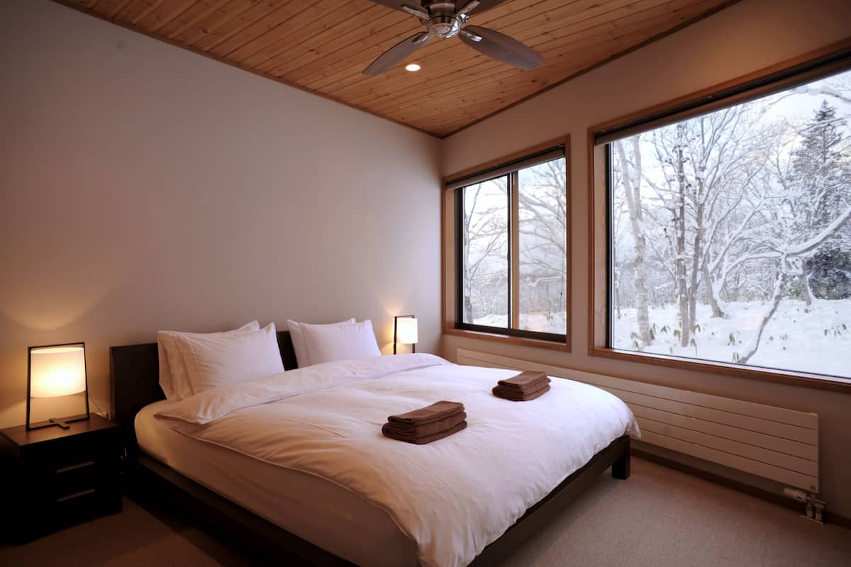 5 Bedroom Chalet | In-room safe, free WiFi