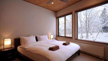 Chalet, 5 Bedrooms | Peti besi dalam bilik, Wi-fi percuma