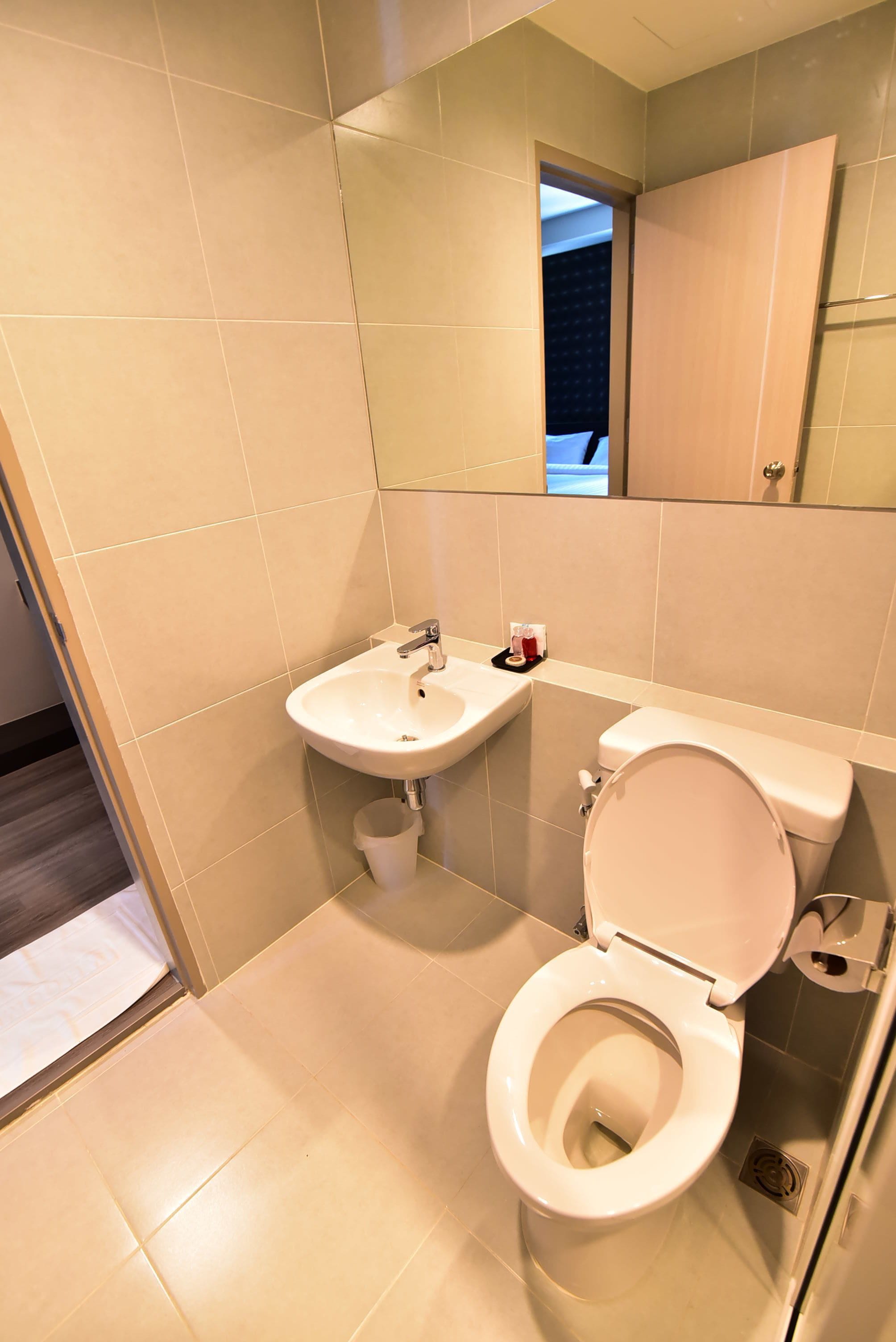 desk, blackout curtains, rollaway beds, free wifi