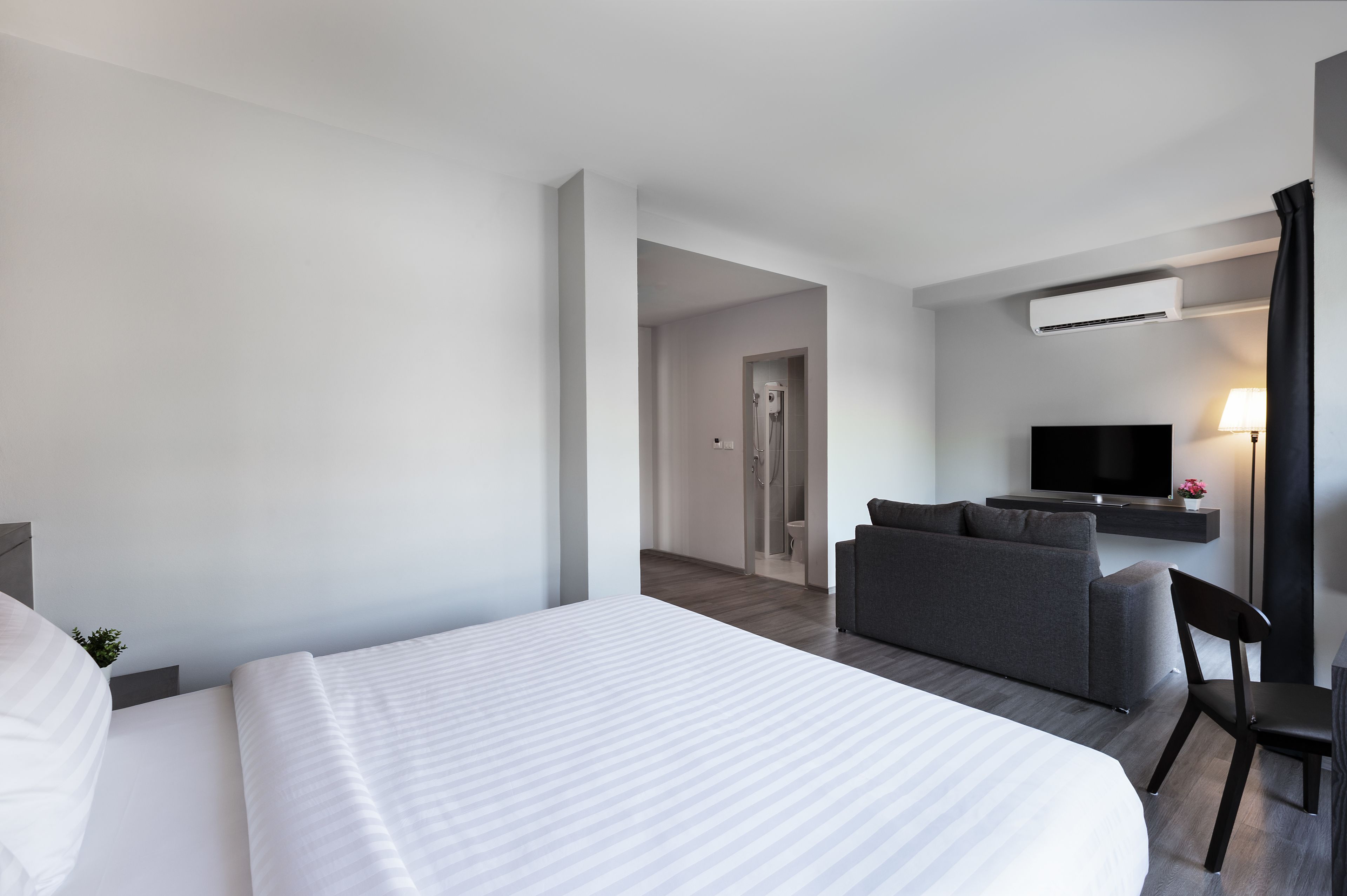 family room | desk, blackout curtains, rollaway beds, free wifi