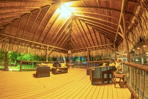 Terrace/patio - La Ardilla de Santa Fe by Bernalo Hotels (Santa Fe de Antioquia)