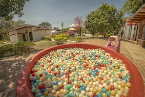 Área de juegos infantiles al aire libre