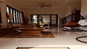 Three Bedrooms House | Living area - Koh Tao Miya Home villa (Koh Tao)