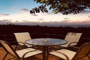 Three Bedrooms House | Terrace/patio
