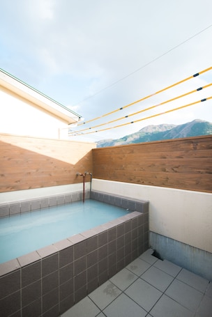 Superior Triple Room with Private Open-air Bath | Bathroom | Separate tub and shower, deep soaking tub, free toiletries, hair dryer. Etavia Yufuin ekimae