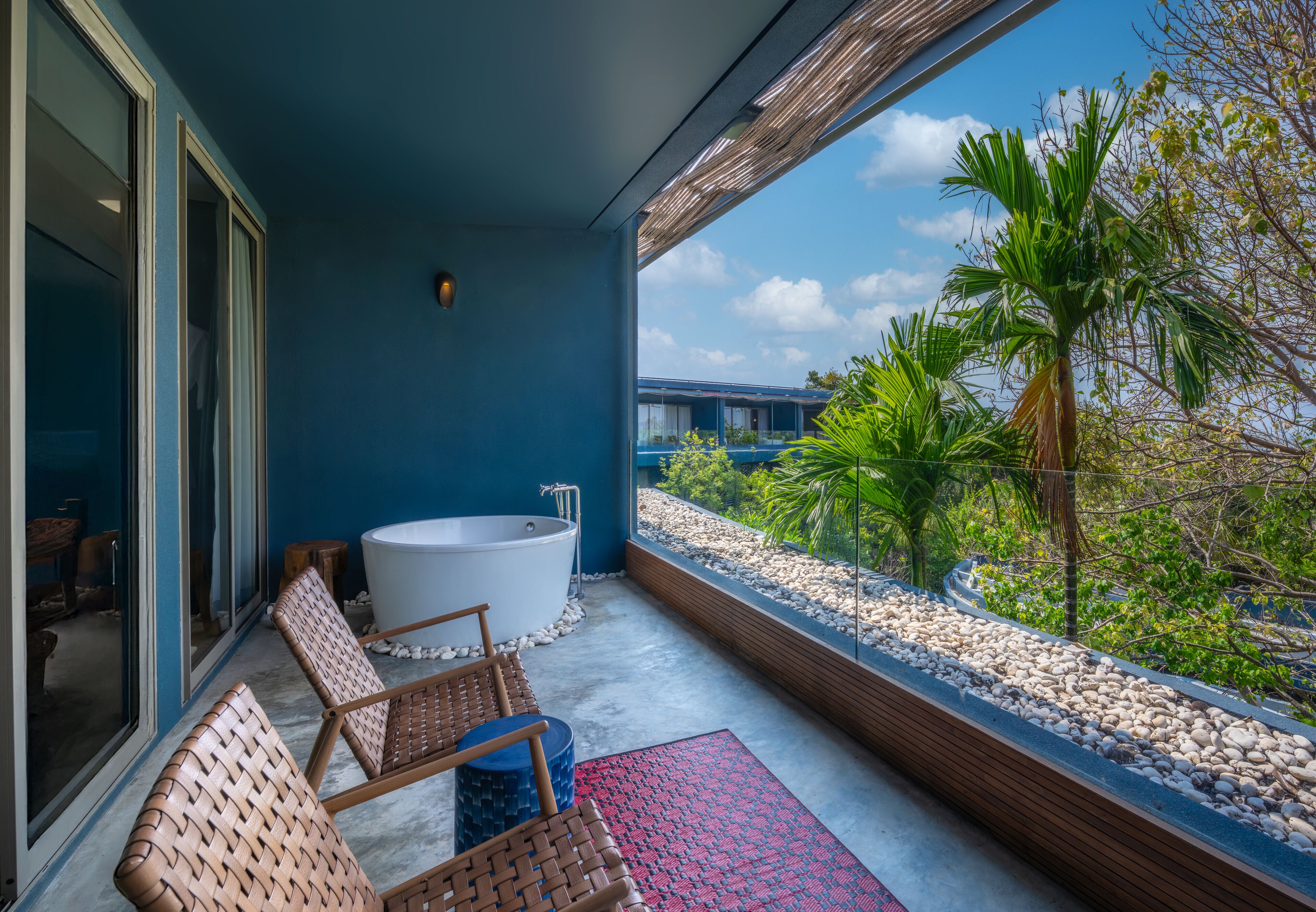 Super Deluxe Room - with Outdoor Bathtub and Large Bathroom Area, Top Floor | Balcony