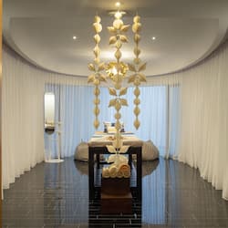 Couples treatment room(s), body treatments, Thai massages, body scrubs