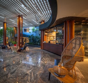 Sala de estar en el lobby