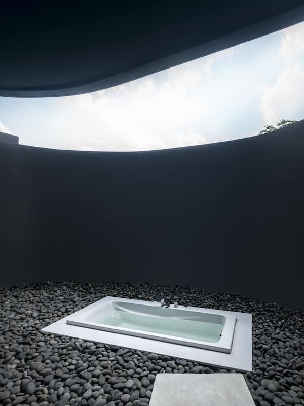 Pool Villa (Non - Smoking) | Deep-soaking bathtub
