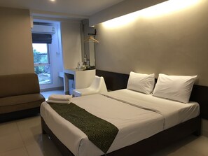 Free WiFi - L42 Hostel (Bangkok)