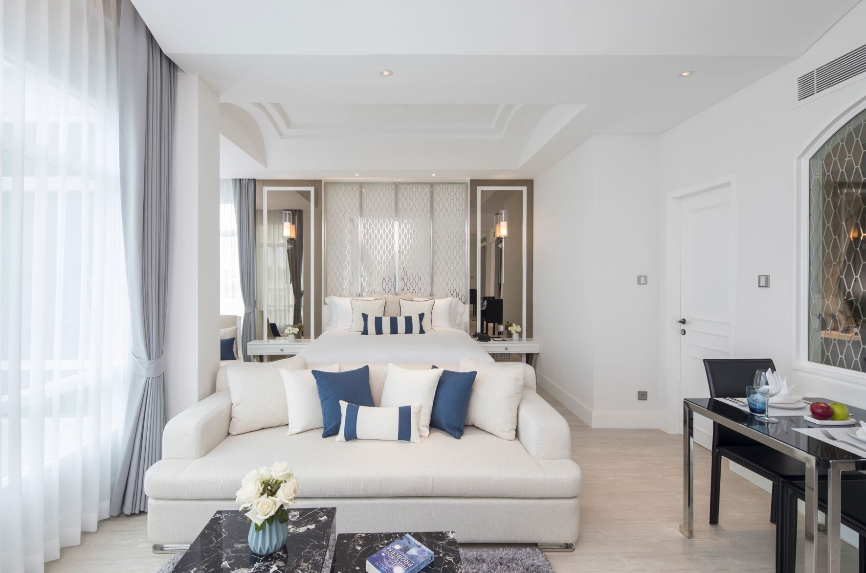 Premium bedding, minibar, in-room safe, desk