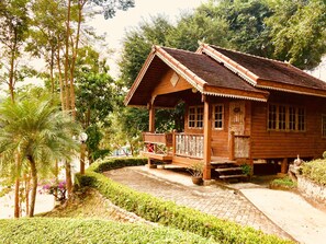 Superior Double Bungalow with River view | Terrace/patio