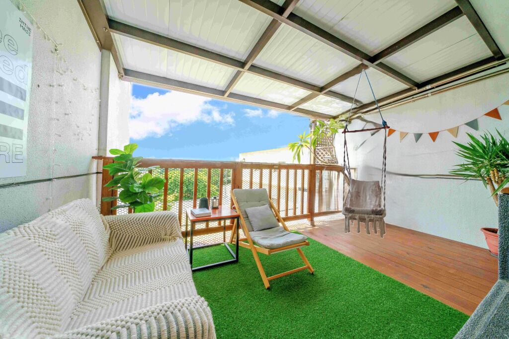 デラックス ダブルルーム 1 ベッドルーム ラナイ マウンテンビュー (Do not allow 0-7yrs child check-in) | 1 室のベッドルーム、遮光カーテン、防音設備、WiFi (無料)