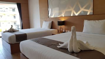 1 bedroom, minibar, in-room safe, rollaway beds