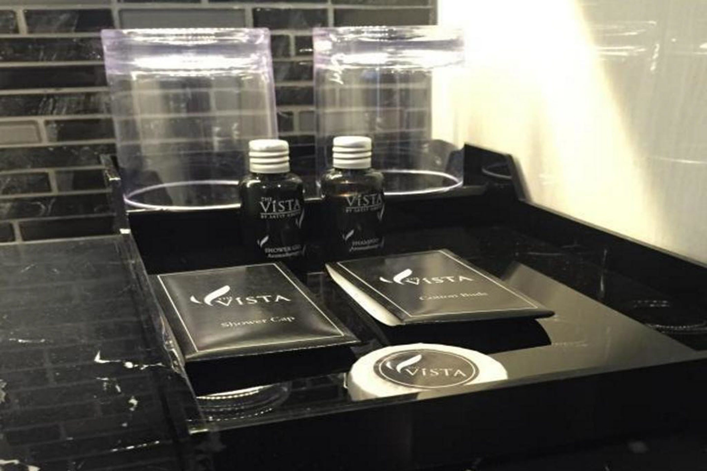 shower, free toiletries, hair dryer