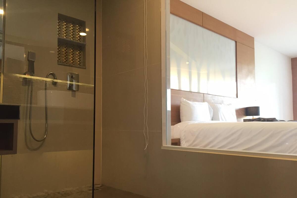 1 bedroom, minibar, in-room safe, rollaway beds