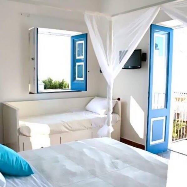 Chambre Panoramique Double ou avec lits jumeaux, vue mer