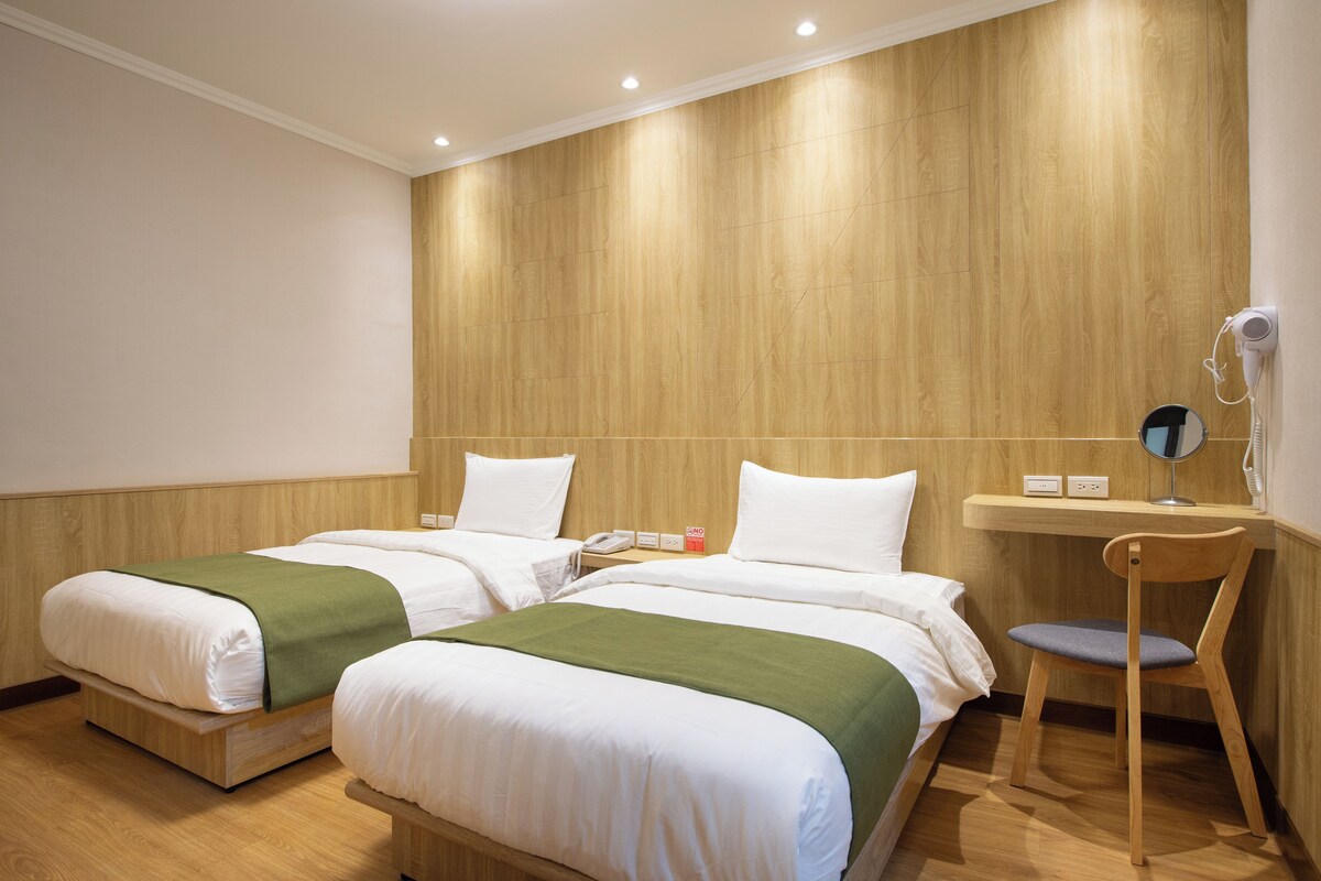 Ropa de cama de alta calidad, cubrecamas y colchones con pillow-top 