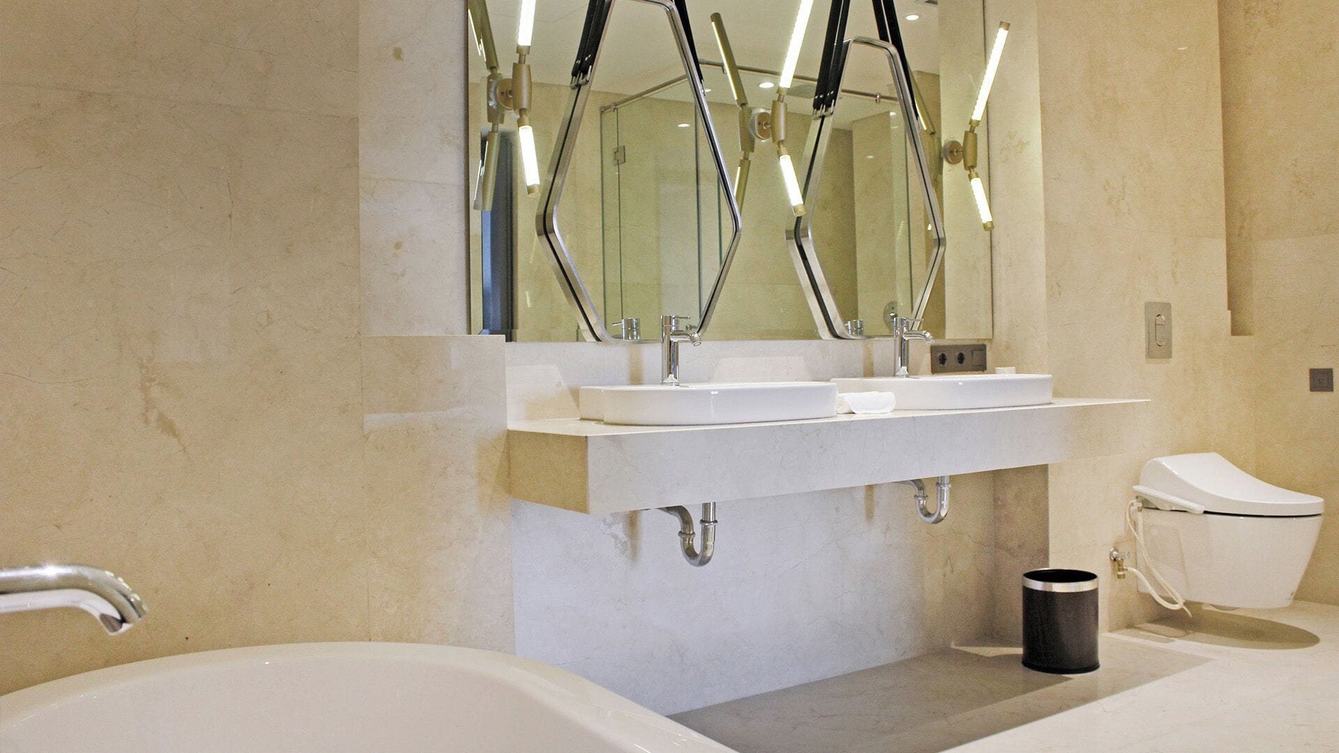 Photo - Goodrich Suites, Jakarta