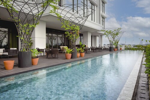Goodrich Suites, Jakarta