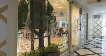 Orchid Resort
