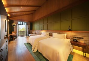 1 Schlafzimmer, hochwertige Bettwaren, Daunenbettdecken