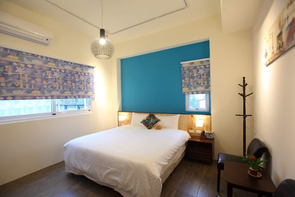 Standaard tweepersoonskamer, 1 queensize bed, niet-roken | Geluiddichte muren, gratis wifi, beddengoed
