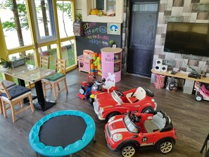 Children's play area - indoor - 81 Boat (Jiaoxi)
