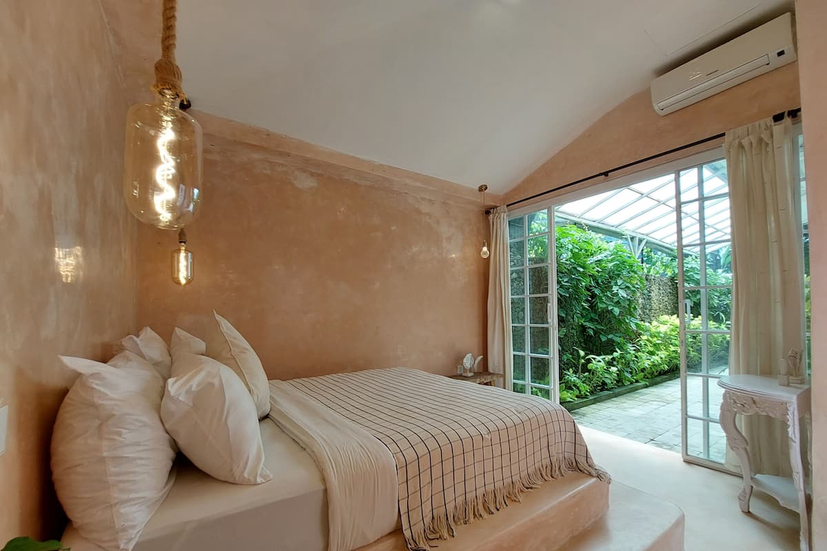 Villa Deluxe, 3 camere da letto, balcone, vista piscina | 3 camere, una cassaforte in camera, con stile personalizzato