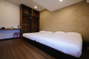 Decoración individual, mobiliario individual, escritorio