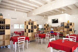 Food court - TerreAmare Agriturismo (Nardò)