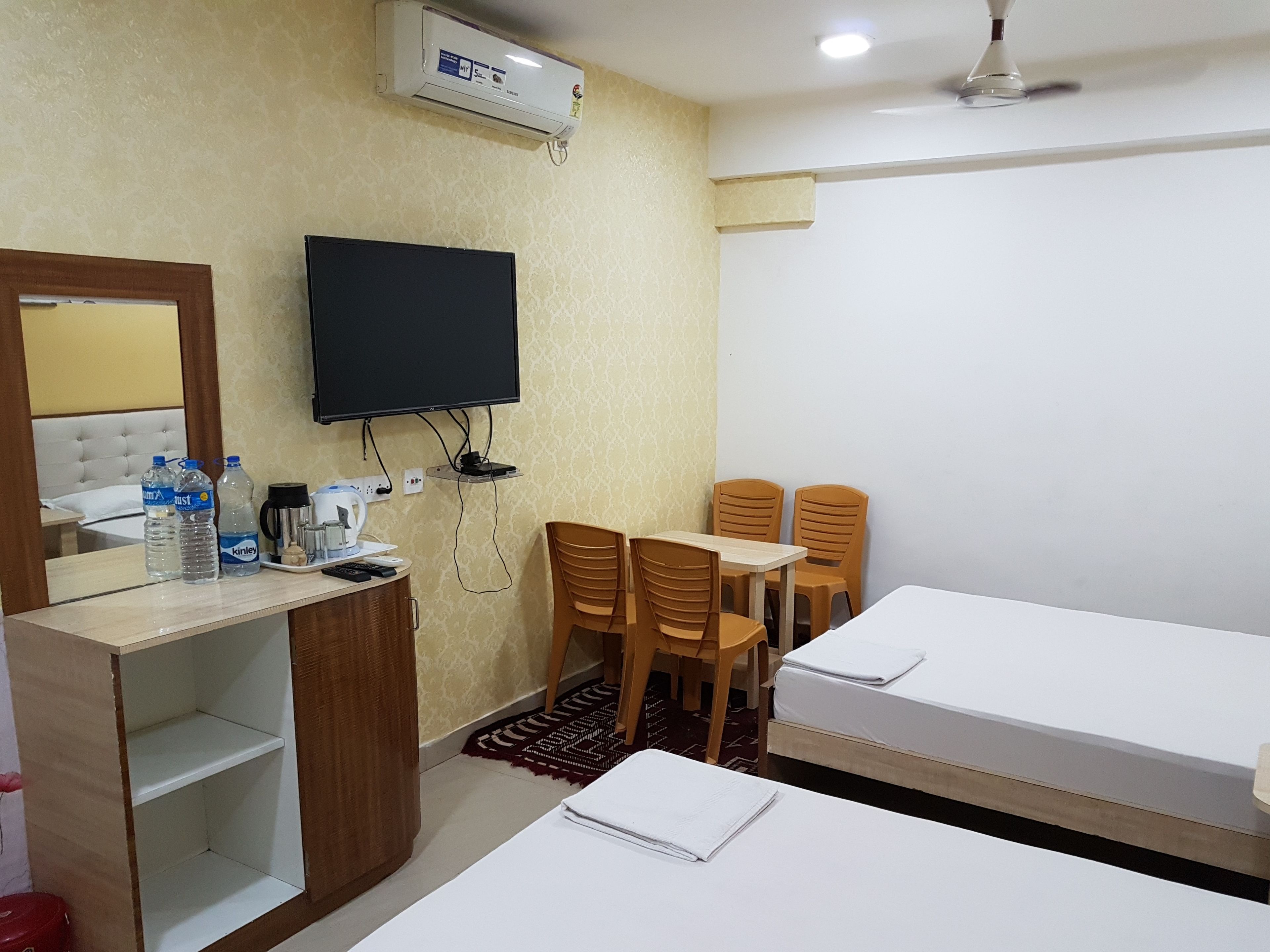 Photo - Jimmy Guest House