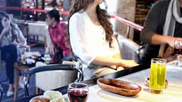 Breakfast, lunch, dinner served; Turkish cuisine