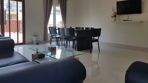 7-Bedroom Villa  | Área de estar | Smart TV