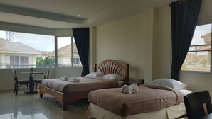 7-Bedroom Villa  | 7 quartos, cortinas blackout, Wi-Fi de cortesia