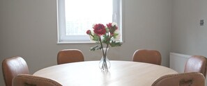 Apartment, 2 Bedrooms, 2 Bathrooms | In-room dining - A Place Like Home - Chelsea Apartment with River Views (London)