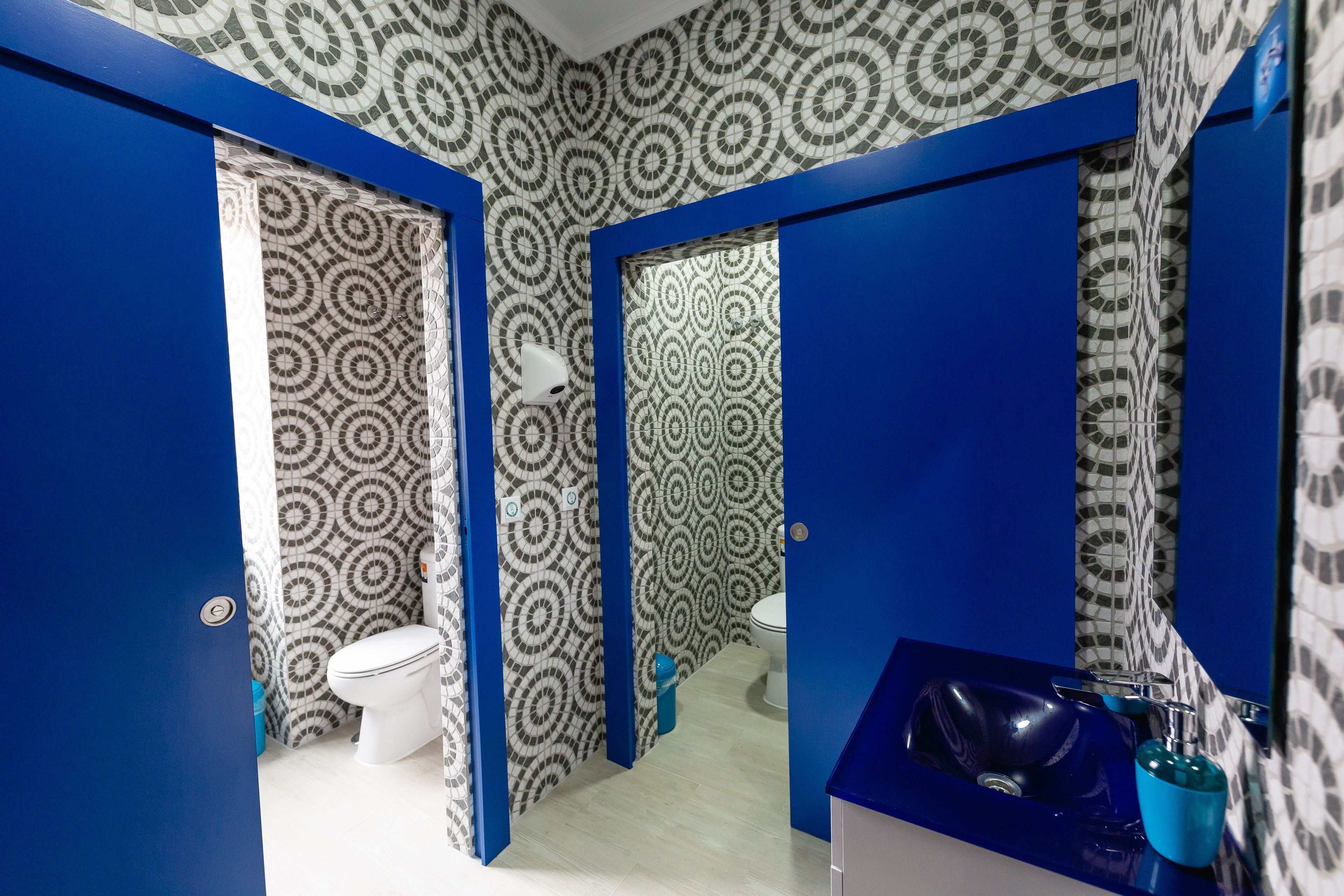 Photo - Help Yourself Hostels - Parede