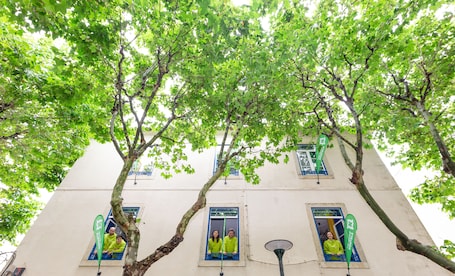 Front of property. Help Yourself Hostels Parede